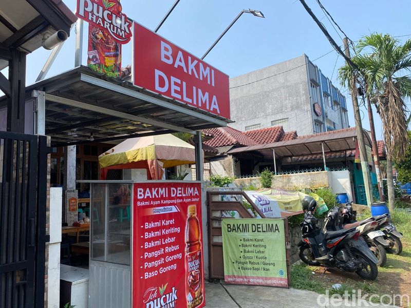 Bakmi Delima di dalam Perumahan Villa Melati Mas.