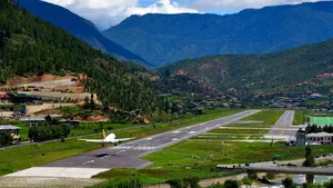 Potret Bandara yang Cuma Bisa Didarati Oleh 50 Pilot