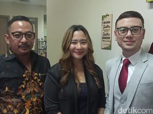 Chikita Meidy Klaim Punya Bukti Bisnis Bangkrut karena Disabotase Chikita Meidy Klaim Punya Bukti Bisnis Bangkrut karena Disabotase
