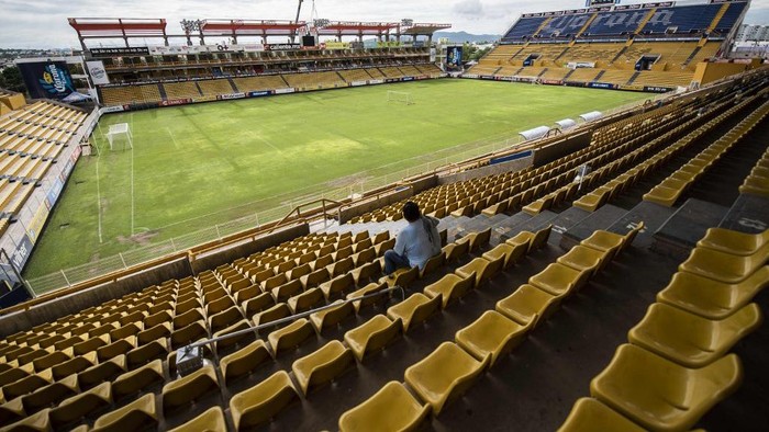 View on September 8, 2018 of the Banorte stadium, of Mexican second-division club Dorados, where Argentine football star Diego Maradona is expected to be presented as new team coach Monday, in Culiacan, Sinaloa State, Mexico. The latest chapter in Argentine football legend Diego Maradonas colorful career will be coaching Mexican Dorados, a team owned by a powerful family that has faced accusations of ties to drug trafficking. (Photo by PEDRO PARDO / AFP)