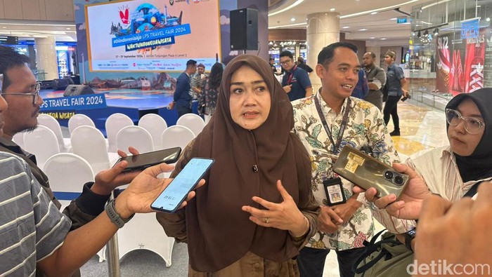 Kadisbudpar Jatim Evy Afianasari