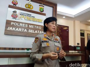 Anak Nikita Mirzani Jalani Visum Lanjutan di RSCM Anak Nikita Mirzani Jalani Visum Lanjutan di RSCM