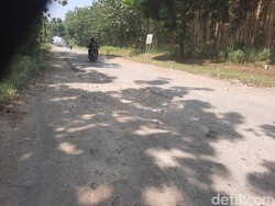 Jalan Regaloh-Lahar Pati Rusak Parah, Dinas PUPR: Oktober Diperbaiki