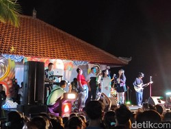 Kampanye di Desa Alasangker, Sutjidra-Supriatna Diminta Bangun SMK