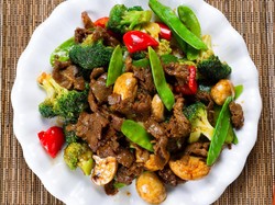 Resep Daging Tumis Aneka Sayuran, Menu Praktis untuk Makan Malam