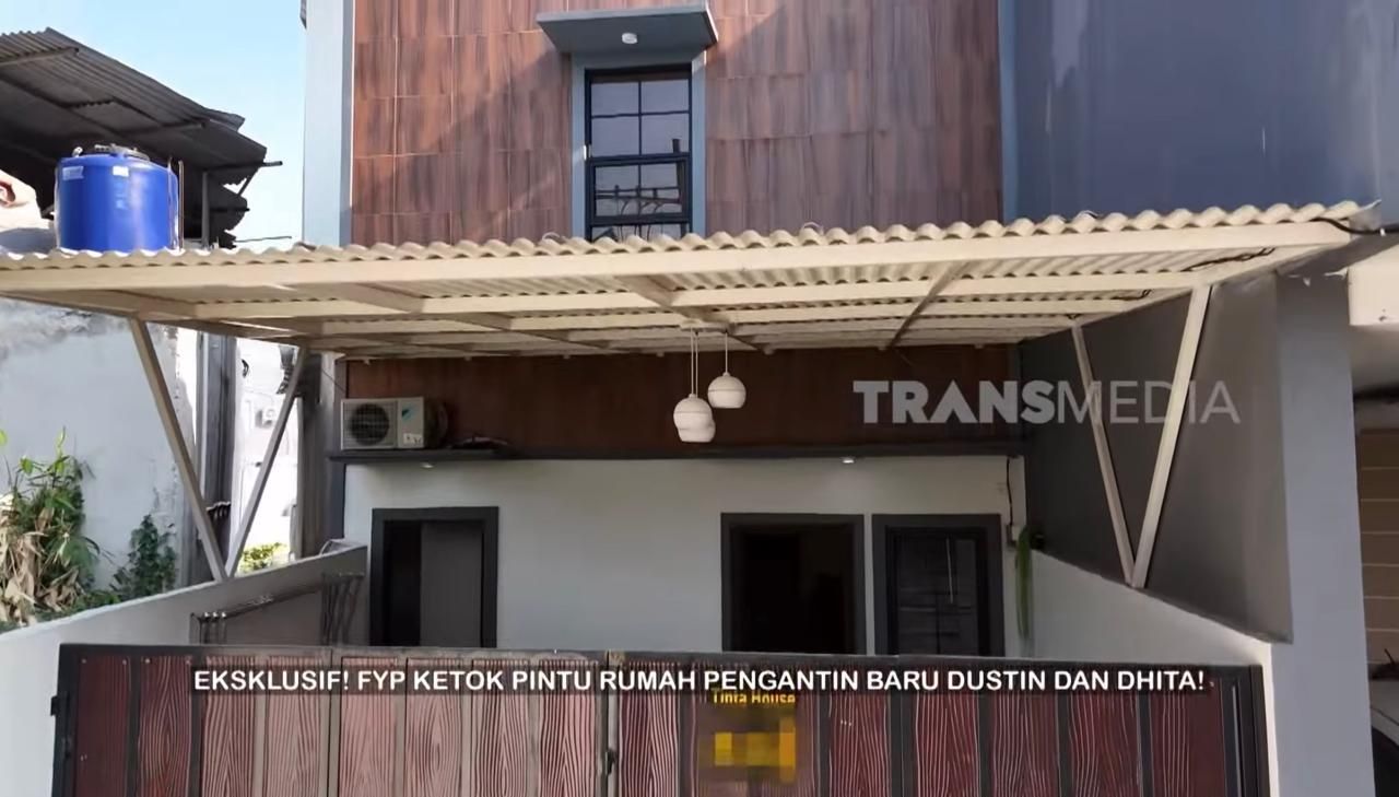 Rumah Dustin Tiffany