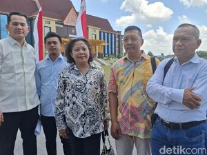 Tim Advokasi Paslon Cagubri Abdul Wahid-SF Hariyanto Lapor Polisi, Ada Apa? Tim Advokasi Paslon Cagubri Abdul Wahid-SF Hariyanto Lapor Polisi, Ada Apa?