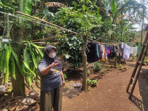 Warga Sempat Mengira Pencuri Celana Dalam di Banyuwangi Makhluk Gaib Warga Sempat Mengira Pencuri Celana Dalam di Banyuwangi Makhluk Gaib