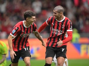 AC Milan Vs Lecce: Rossoneri Libas Giallorossi AC Milan Vs Lecce: Rossoneri Libas Giallorossi