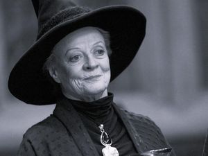 Kabar Duka, Pemeran Profesor McGonagall di Film Harry Potter Meninggal Kabar Duka, Pemeran Profesor McGonagall di Film Harry Potter Meninggal