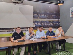 Hasil Investigasi Internal, Persib Bantah Ada Pemain Pukul Bobotoh