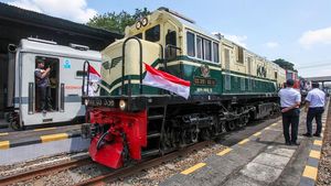 Empat Lokomotif Berparade di HUT ke-79 KAI