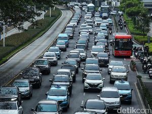 Andai Cukai Karbon Kendaraan Bermotor Berlaku, Pemerintah Bisa Dapat Rp 92 T per Tahun Andai Cukai Karbon Kendaraan Bermotor Berlaku, Pemerintah Bisa Dapat Rp 92 T per Tahun