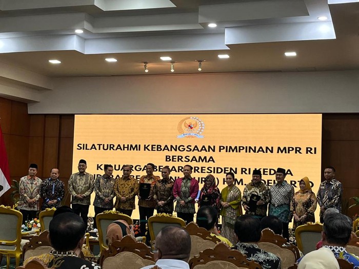 Silaturahmi kebangsaan MPR RI di Ruang Delegasi, Gedung Nusantara V MPR/DPR/DPD RI, Senayan, Jakarta, Sabtu (28/9/2024).