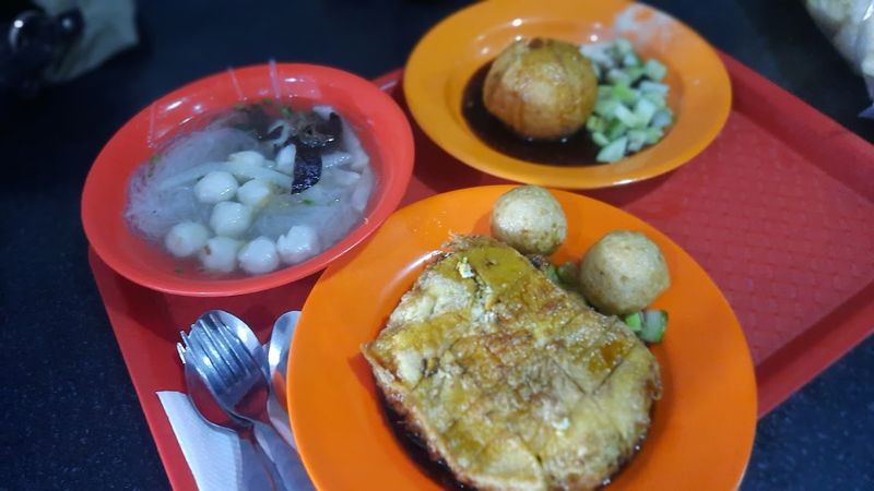 Wajib Coba! 5 Tempat Makan Rating Tinggi Ini Ada di Grand Wisata Bekasi