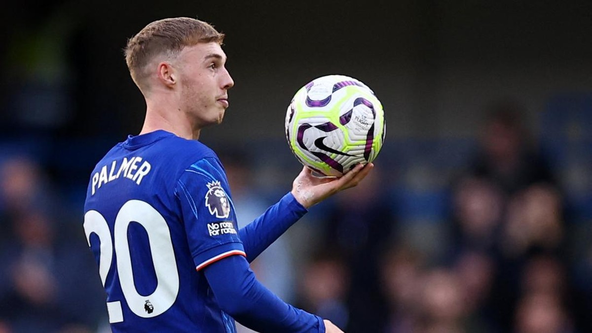 Cole Palmer mencetak empat gol saat Chelsea menang 4-2 atas Brighton & Hove Albion (Foto: REUTERS/Hannah McKay)