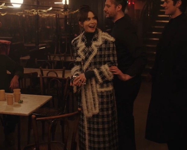 Jas Musim Dingin/Foto: Dok. netflix Jas Musim Dingin/Foto: Dok. netflix