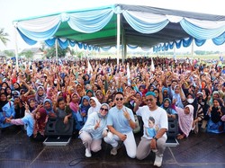 Dihadiri Artis Ibu Kota, Kampanye Pasangan Calon Egi-Syaiful Meriah