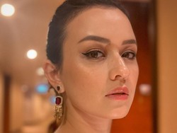 Kimberly Ryder Klarifikasi Kedekatan dengan Anak-anak Baim Wong