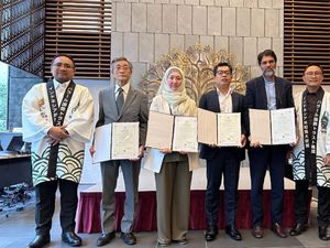 Perkuat Akses Layanan Halal, Menag Luncurkan HITO di Jepang Perkuat Akses Layanan Halal, Menag Luncurkan HITO di Jepang