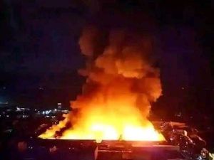 Polisi Ungkap Kebakaran Pasar Remu Kota Sorong Dipicu Korsleting Listrik Polisi Ungkap Kebakaran Pasar Remu Kota Sorong Dipicu Korsleting Listrik