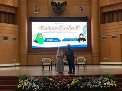 UT Jakarta Bekali Wisudawan Pengetahuan soal Kekerasan Mental & Seksual