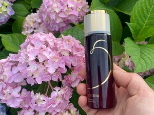 Yoshinoya Rilis Produk Skincare Berbahan Minyak Burung Unta Yoshinoya Rilis Produk Skincare Berbahan Minyak Burung Unta