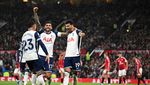 Tottenham Penakluk Dua Manchester