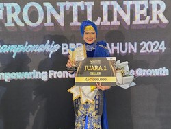 Ade Prafitri Karyawan Bank Sumsel Juara 1 Frontliner Championship BPDSI 2024