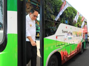 Pj Gubernur Jatim Harap Bus Trans Jatim Koridor V Bantu Akses Warga Madura