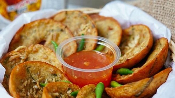 20 Bakwan Pontianak yang Gurih Renyah Ada di Tempat Ini!