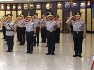 Profil Brigjen Dedy Murti Haryadi, Jenderal Termuda Polri Profil Brigjen Dedy Murti Haryadi, Jenderal Termuda Polri