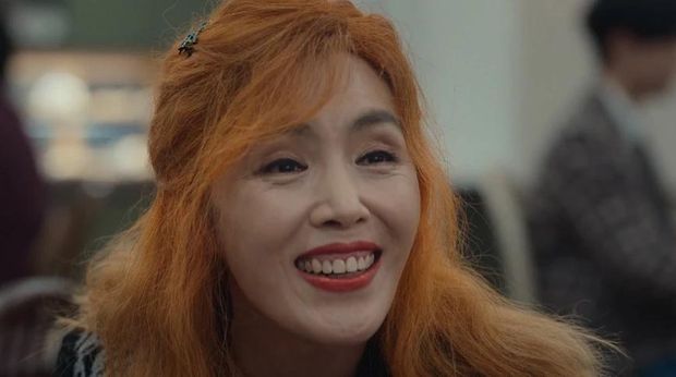 Park Ji-ah sebagai Jeong Mi-hee dalam drama Korea The Glory (2023). (Netflix)