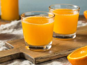 Ahli Gizi Ungkap 3 Efek Samping Minum Jus Jeruk Setiap Hari Ahli Gizi Ungkap 3 Efek Samping Minum Jus Jeruk Setiap Hari