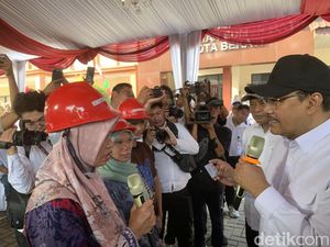 Mensos ke Pemulung: Usahakan Bahagia Tiap Hari Meski Belum Dapat Bantuan