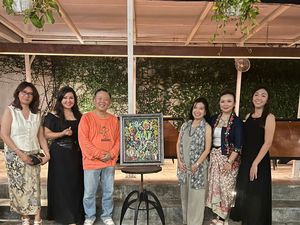 Lukisan Go Green Taruparwa Jadi Ajang Berfoto