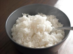 Waspada! 7 Makanan Sehari-hari Ini Mengandung Mikroplastik