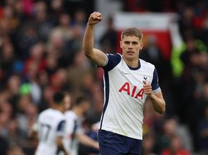 Micky van de Ven Secepat Kilat Membelah Setan Merah Micky van de Ven Secepat Kilat Membelah Setan Merah