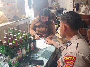 Warung Penjual Miras Gencar Dirazia Jelang Pilkada 2024 Warung Penjual Miras Gencar Dirazia Jelang Pilkada 2024