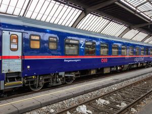 Kereta Modern nan Mewah Segera Melintas di 4 Negara Eropa Sekaligus Kereta Modern nan Mewah Segera Melintas di 4 Negara Eropa Sekaligus