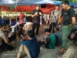 Tim Patroli Tangkap 5 Pemburu Burung di Taman Nasional Ujung Kulon