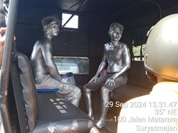 Manusia Silver Gebrak Mobil di Jembatan Kewek Jogja Kini Diburu Satpol PP