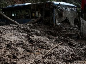 Video Banjir-Longsor Nepal: Sungai Meluap, Puluhan Jiwa Melayang Video Banjir-Longsor Nepal: Sungai Meluap, Puluhan Jiwa Melayang
