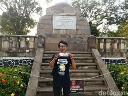 Bawa Rp 100 Ribu Bisa Dapat Apa di Alun-alun Sumedang?