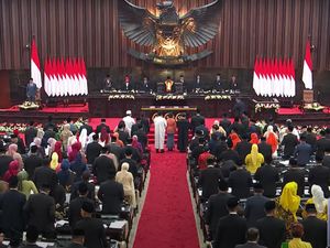 Daftar Eks Menteri Jokowi yang Dilantik Jadi Anggota DPR 2024-2029 Daftar Eks Menteri Jokowi yang Dilantik Jadi Anggota DPR 2024-2029