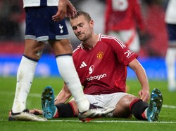 MU Dibekap Spurs, De Ligt Disebut Out of Position Terus