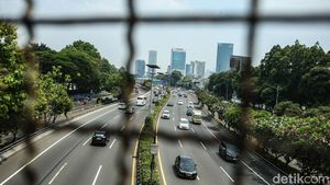 Ada Pelantikan Anggota Dewan, Begini Suasana Lalin di Sekitar Gedung DPR