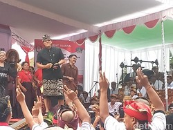 Respons Kritik De Gadjah soal Bangun SMA di 8 Kabupaten, Giri: Anggaran Aman