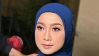 Adu Gaya Makeup Selebriti di Pelantikan Anggota DPR RI, Nude hingga Glamor