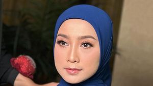 Adu Gaya Makeup Selebriti di Pelantikan Anggota DPR RI, Nude hingga Glamor